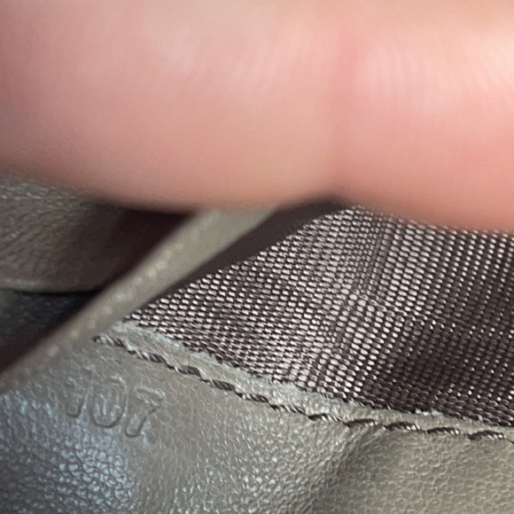 Prada wallet - Picture 8 of 16